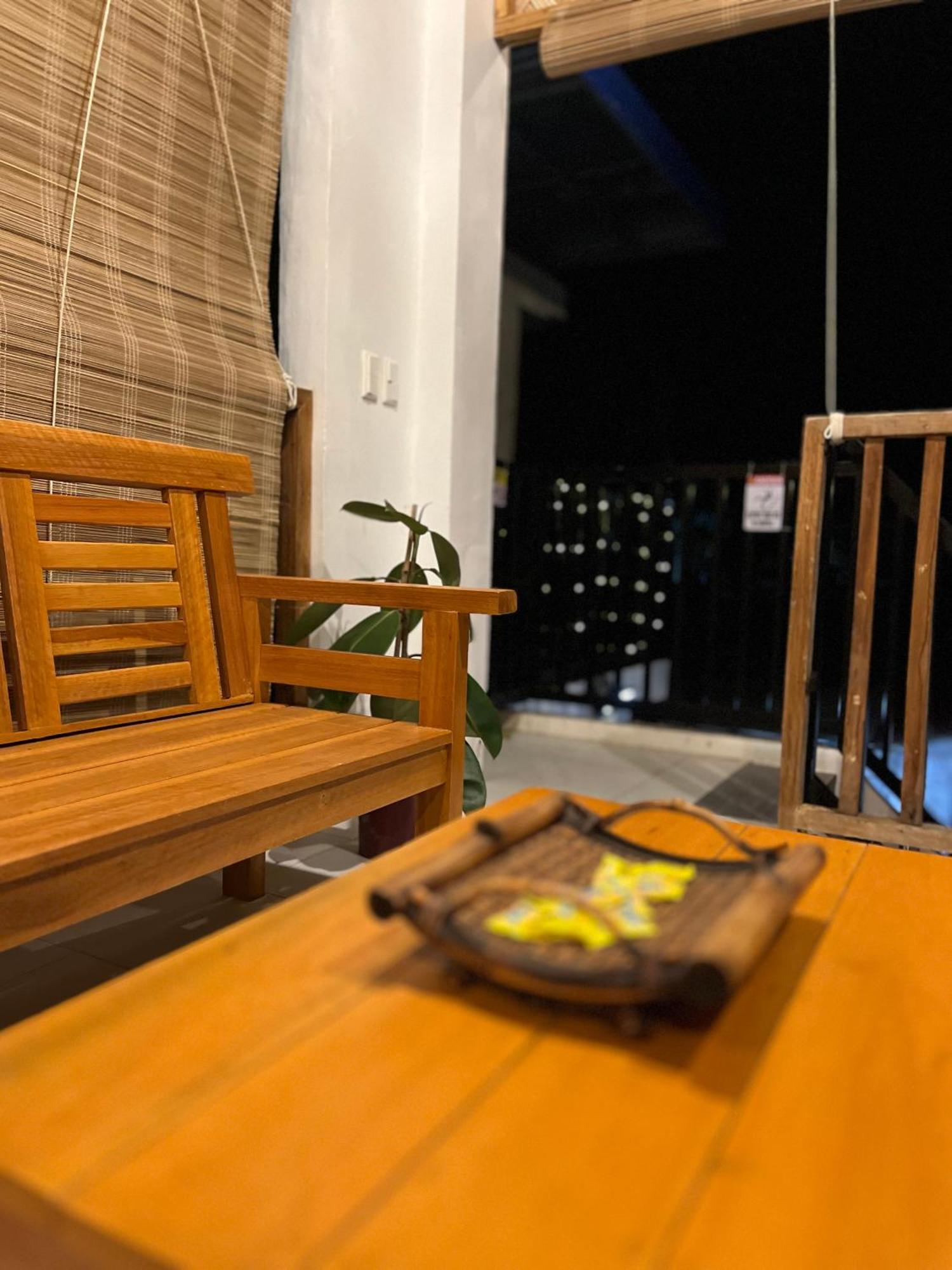 Sunny Terrace 호텔 발레르 외부 사진