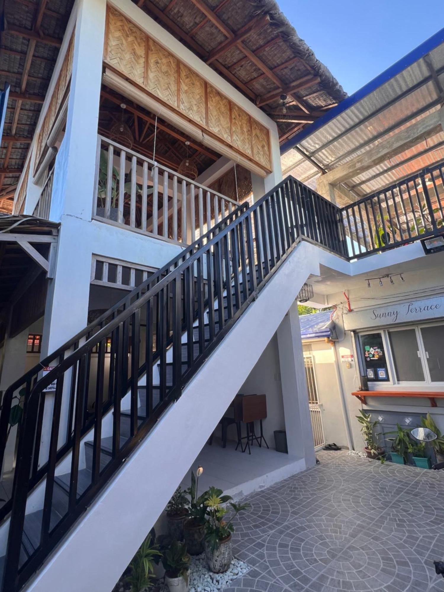 Sunny Terrace 호텔 발레르 외부 사진